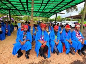 Grad — Melanesian Training College, Togoba