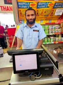 Job training ict at tininga — Melanesian Training College, Togoba